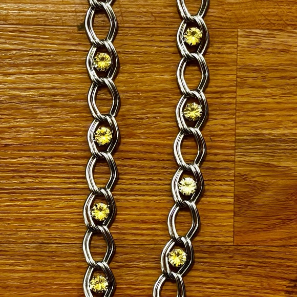 White House Black Market Chain Woman Lg belt Yellow gems Chain tassel No flaws - Picture 6 of 14